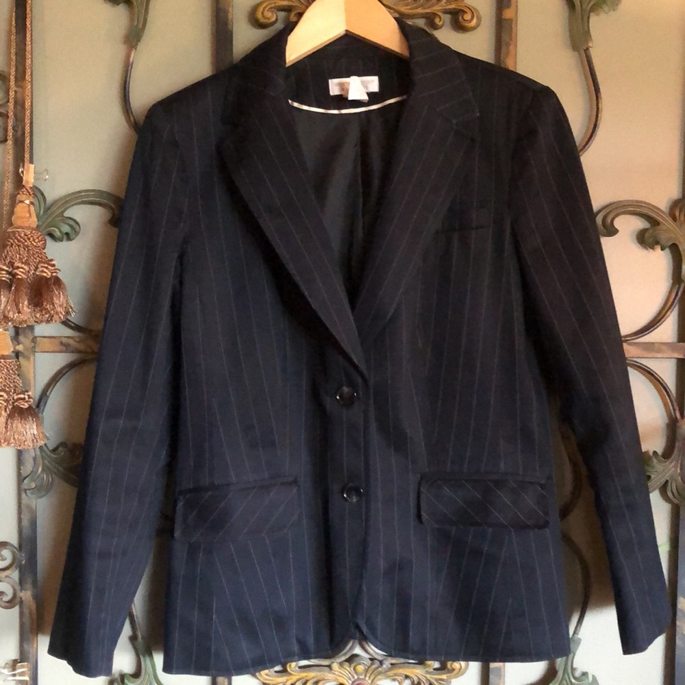 Smart Worthington stretch blazer size 12. Fully lined.